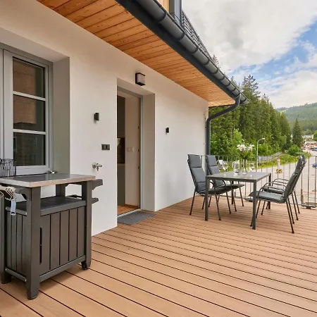 Mountain Bliss Lounge & Grill Terrace By Interhome Lägenhet *